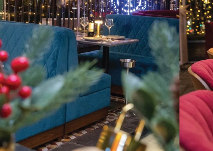 TheSolo Kitchen & Bar elegant lounge seating